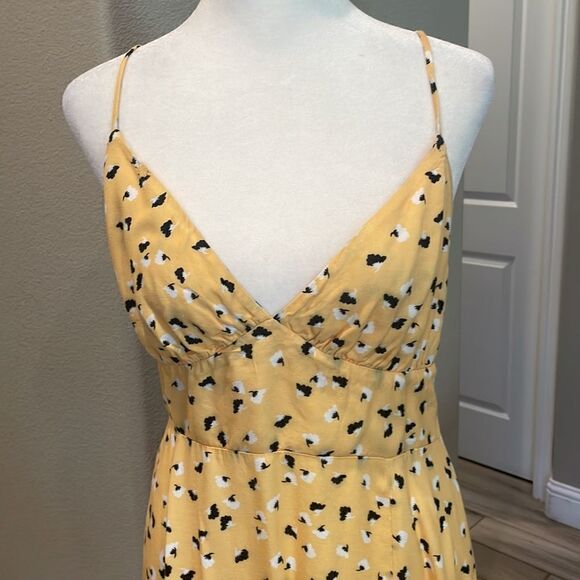 Revolve Amanda Uprichard Amory  MIDI Dress Woman’s Size Medium - Picture 2 of 7